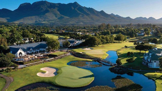 Fancourt's courses from the air, the Outeniqua mountains behind